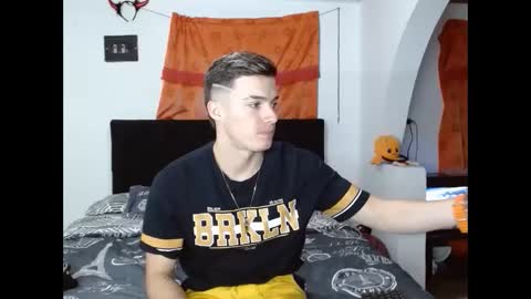 ken_bigcock77 online show from 1, 10, 2025