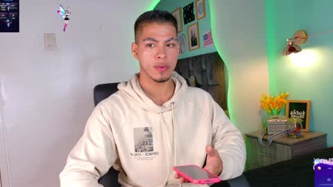   online show from 19, 1, 2025