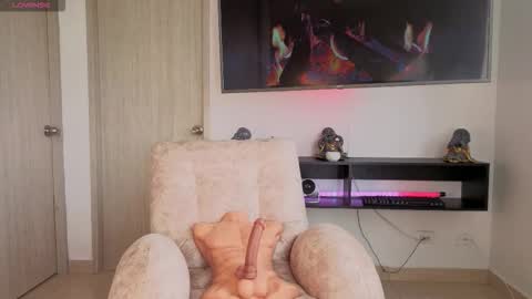      online show from 11, 11, 2025