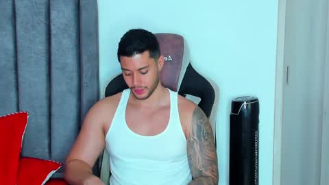 ken_mailik online show from 1, 2, 2025