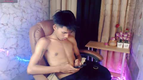 Snapshot of ken_minjun chatting on 12, 4, 2026 ken_minjun online show from 12, 4, 2026