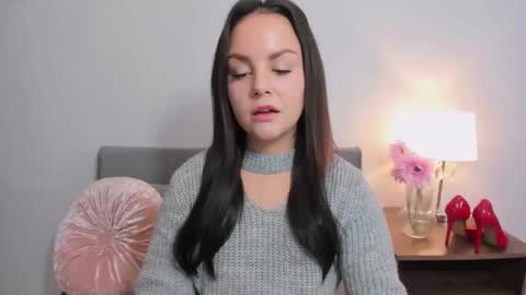 KendalDaisy online show from 6, 12, 2024