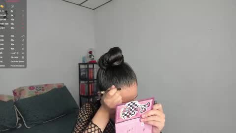 Snapshot of kendalgrey01 chatting on 4, 1, 2025 Kendal online show from 4, 1, 2025