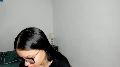 Snapshot of kendalgrey01 chatting on 27, 11, 2025 Kendal online show from 27, 11, 2025