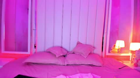 Kendall no Jenner  online show from 11, 4, 2026