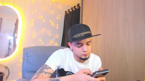 kendel_dimitri online show from 20, 12, 2024
