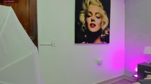 Kendra London online show from 26, 11, 2025