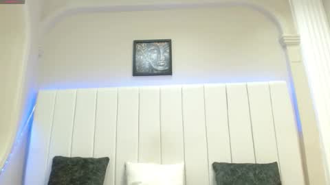 kendra_lux1 online show from 14, 1, 2026