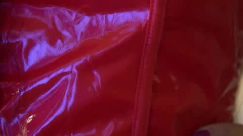 KendraBloom online show from 4, 12, 2025