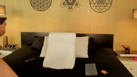 Snapshot of kendraleroy chatting on 29, 12, 2024 KENDRA online show from 29, 12, 2024