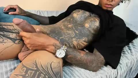Snapshot of kendrik_brown chatting on 12, 2, 2025 kendrick brown online show from 12, 2, 2025