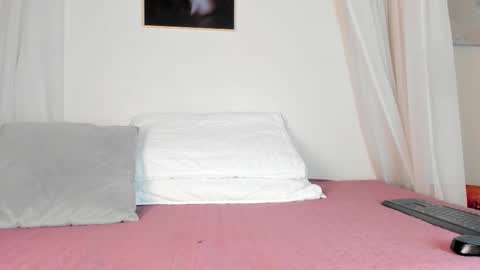 Kenia online show from 28, 2, 2025