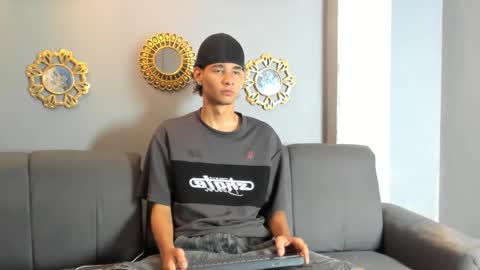 Snapshot of kenix_777 chatting on 14, 10, 2025 KENIX online show from 14, 10, 2025