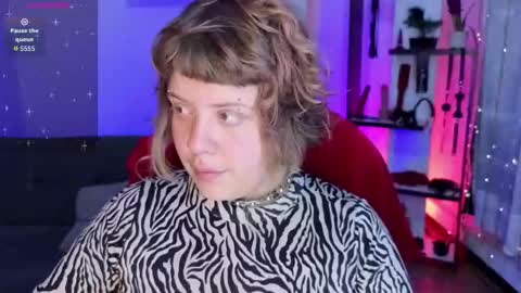 Kenzie online show from 15, 2, 2026