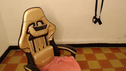 Snapshot of kerani__ chatting on 10, 10, 2025 DANIELA online show from 10, 10, 2025