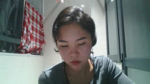 Jenny  online show from 15, 11, 2025