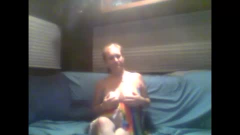 Snapshot of kesem2026 chatting on 4, 4, 2026 We will do as we will do online show from 4, 4, 2026