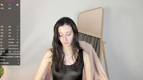 kettyIm a simple girl who likes gifts Lovense is activeThere are legends that in this room all your wish can come true online show from 22, 10, 2025