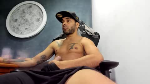 Kevin online show from 23, 10, 2025