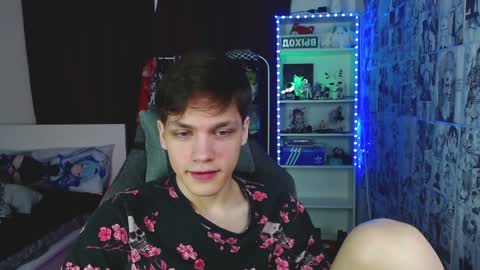 Kevin online show from 4, 12, 2024