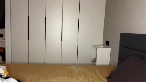 kevin_mils online show from 17, 2, 2025