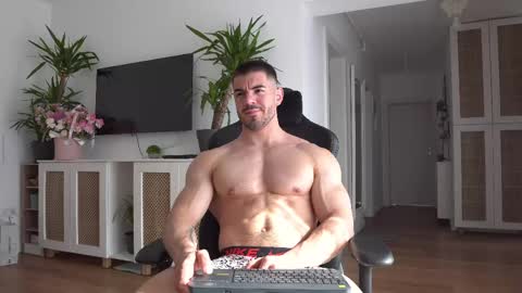 Snapshot of kevinandresxx chatting on 14, 2, 2025 Kevin online show from 14, 2, 2025