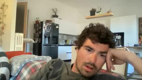 kevinpillobello online show from 24, 4, 2026