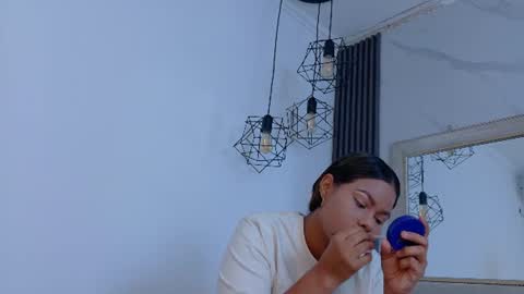 Snapshot of keyla_mejia chatting on 14, 6, 2026 Keyla online show from 14, 6, 2026