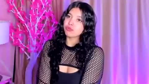 Keyla noa online show from 23, 3, 2026