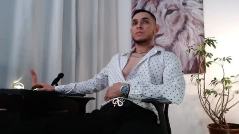 Snapshot of khalican chatting on 8, 4, 2026 KhalicaN online show from 8, 4, 2026