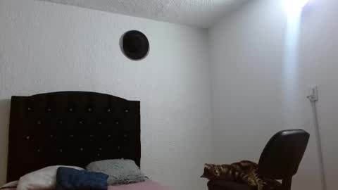 Adrian  Chlloe online show from 15, 9, 2025