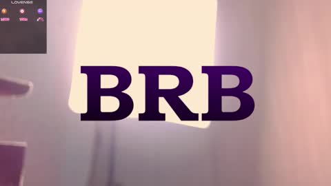 Adrian  Chlloe online show from 19, 11, 2025