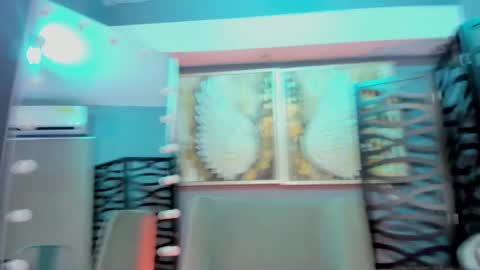 Snapshot of kiara_curls chatting on 2, 5, 2026 Kiara online show from 2, 5, 2026