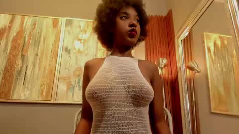 Snapshot of kiara_curls chatting on 18, 5, 2026 Kiara online show from 18, 5, 2026