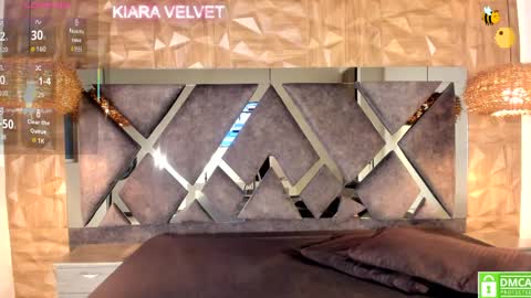 kiara_velvet__ online show from 1, 4, 2026