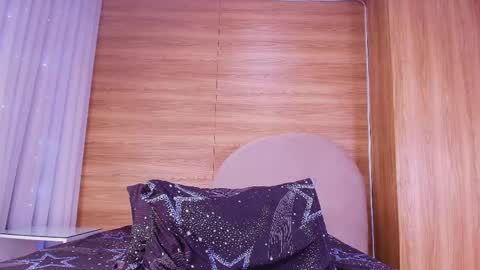 kiaralopez_ online show from 16, 5, 2026