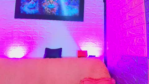 leidy  online show from 15, 12, 2025