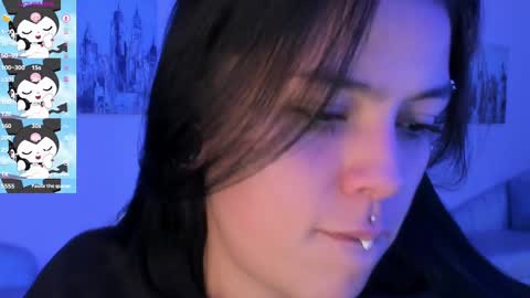 Snapshot of kiki_cams chatting on 17, 1, 2025 kIKI online show from 17, 1, 2025