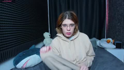 Kiki online show from 20, 2, 2025