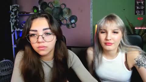 kiki_swan online show from 4, 12, 2025