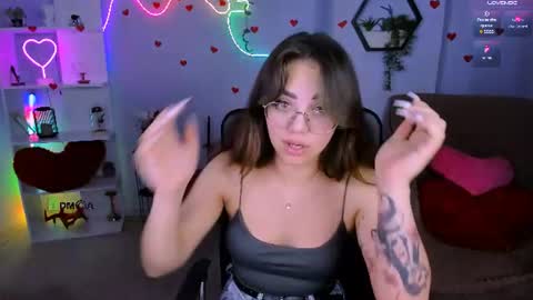 kiki_swan online show from 23, 6, 2026