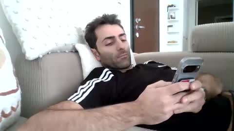 kikkus01 online show from 27, 11, 2025