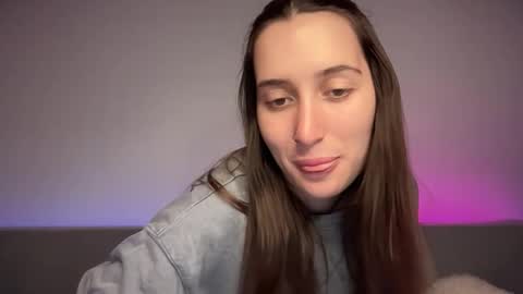 Snapshot of kikkymoore chatting on 15, 9, 2025 Kayli online show from 15, 9, 2025