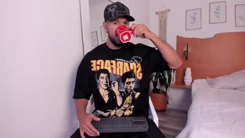 Kilua Muscle guy online show from 16, 10, 2025