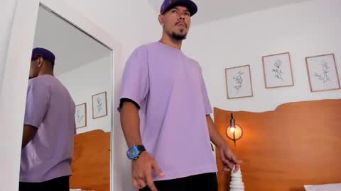 Kilua Muscle guy online show from 21, 2, 2026