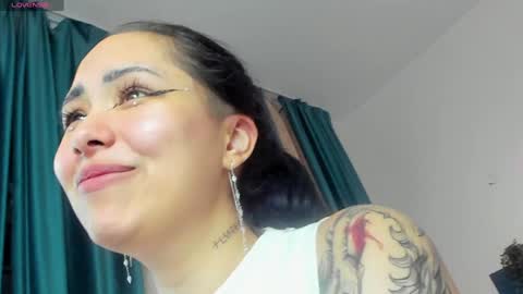 Snapshot of kim_brownie chatting on 7, 1, 2025 Kim online show from 7, 1, 2025