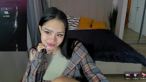 Snapshot of kim_brownie chatting on 22, 1, 2025 Kim online show from 22, 1, 2025
