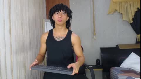 Snapshot of kim_curly_ chatting on 11, 3, 2026 KIM online show from 11, 3, 2026
