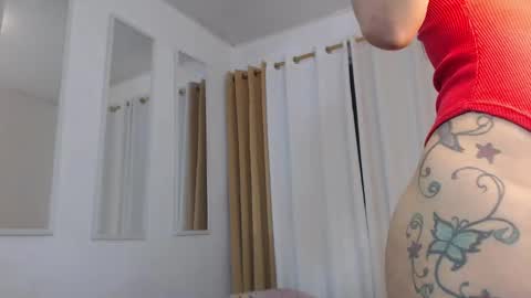 Snapshot of kim_lu29 chatting on 28, 12, 2024 kim online show from 28, 12, 2024