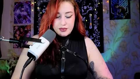 Hi Im Kimberly but u can call me Kim. Turn on ur sound i love to talk and moan online show from 24, 10, 2025